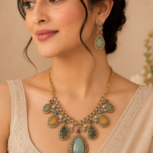 Vintage Green Stone Necklace Set